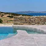 La Vitalite Luxury In Paros Willa Angairiá