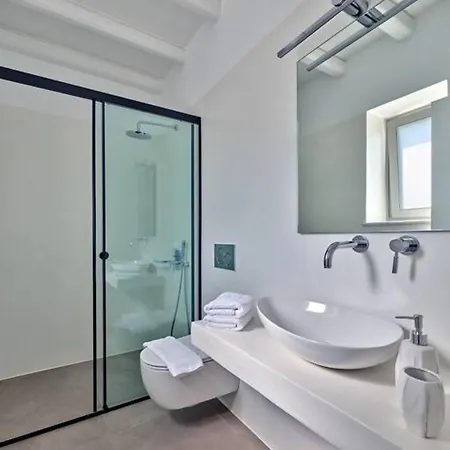 La Vitalite Luxury In Paros 빌라