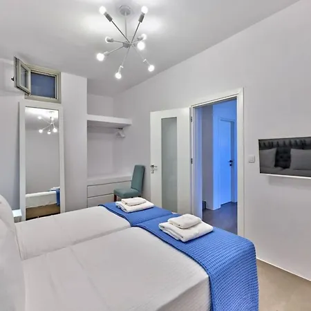 La Vitalite Luxury In Paros 빌라 Angairiá